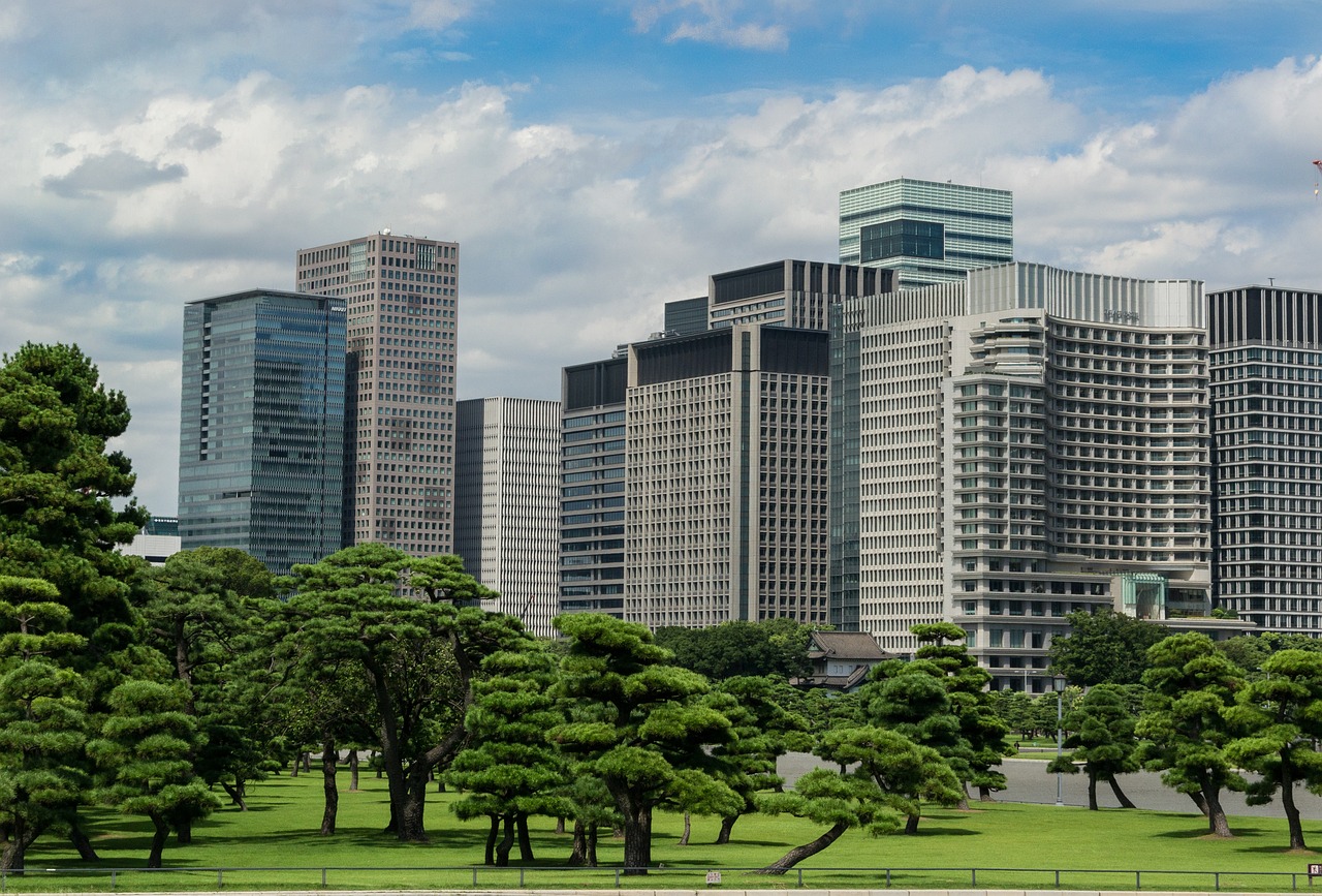 5月華輝東方城房價公布，市場走勢與購房指南